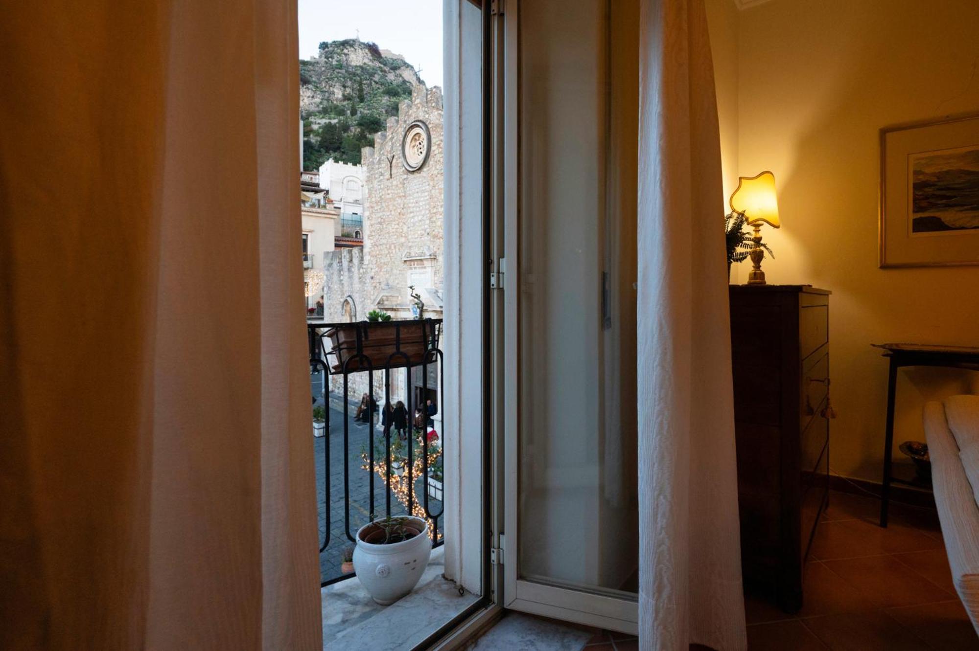Duomo Square Apartment Taormina Exteriör bild